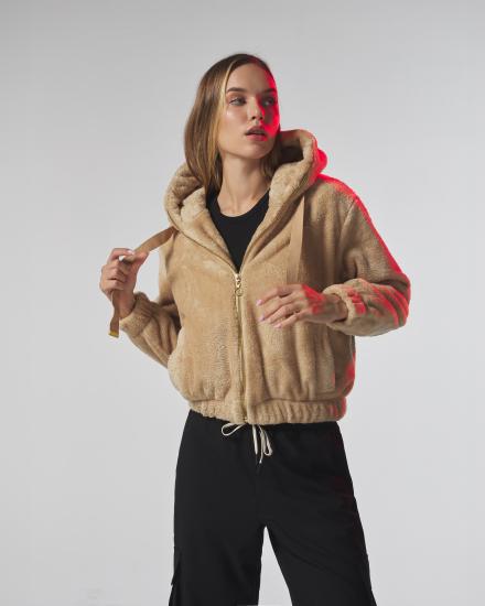 KAPÜŞONLU PELUŞ KADIN MONT 